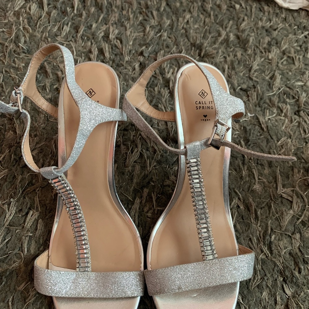Call It Spring Women's Silver Sandals